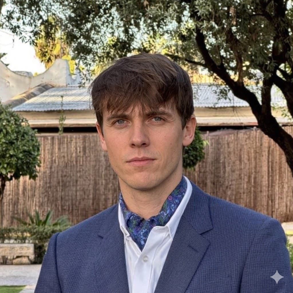 Rupert Donovan headshot